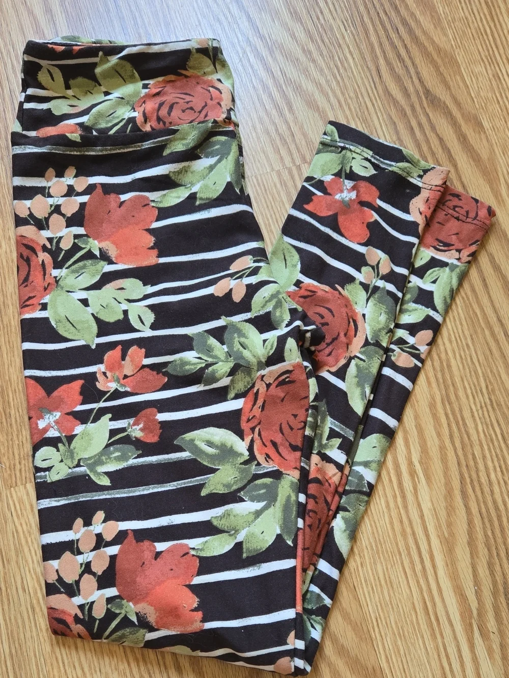 Zebra Roses Tween Leggings